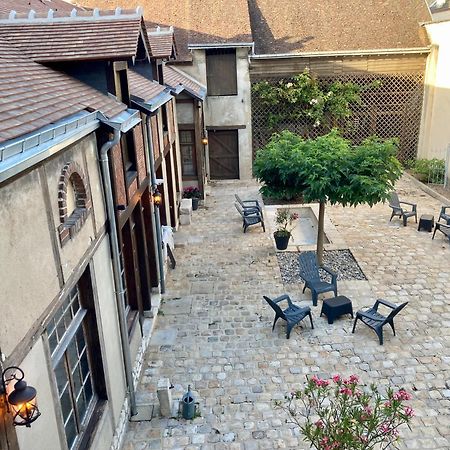 La Maison Virginie Appartements Climatises De 1 A 5 Pers Cosy Hyper Centre Cour Parking Linge Fibre Proximite Port Lac Canal Piscine Montargis Εξωτερικό φωτογραφία