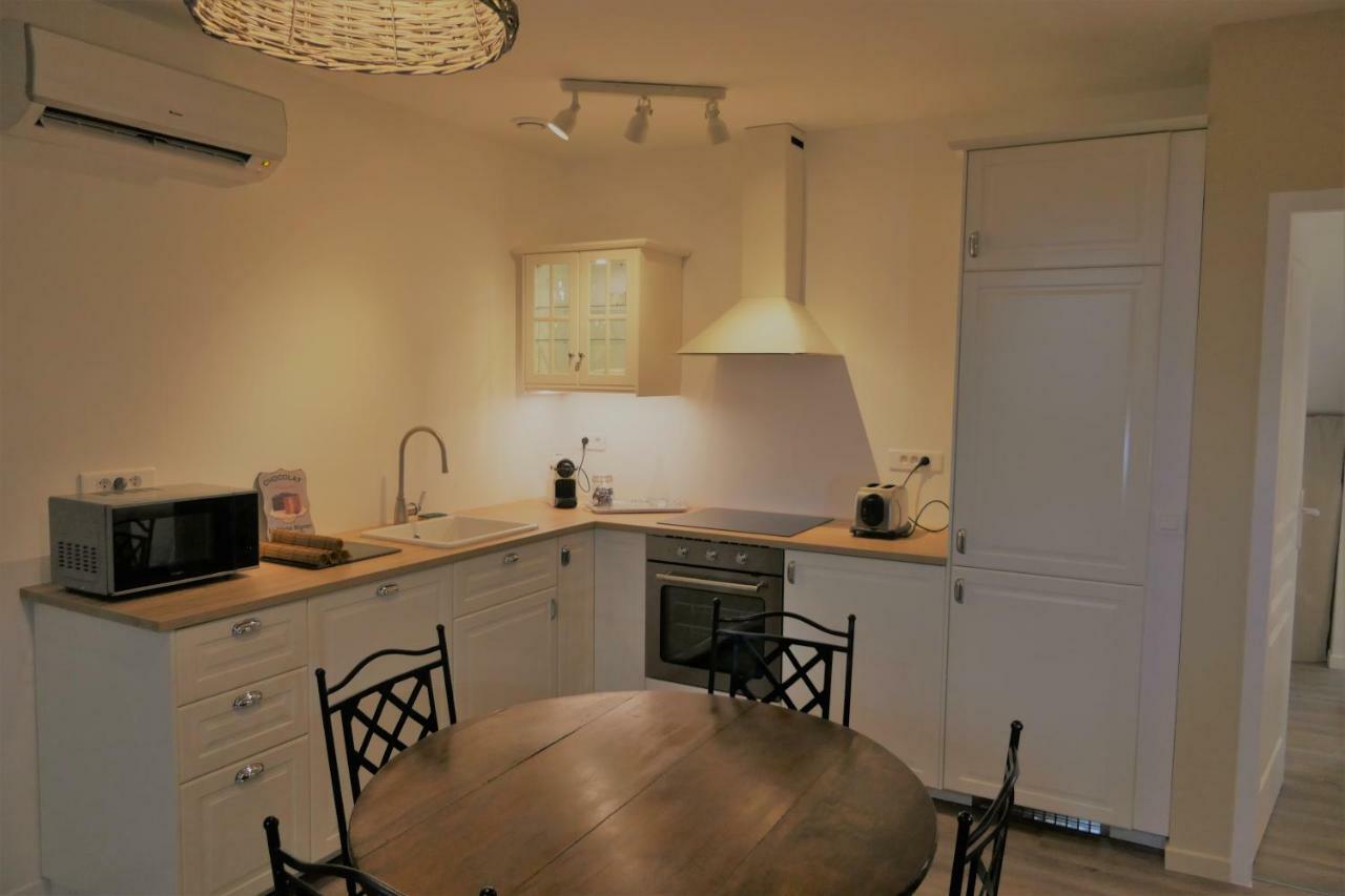 La Maison Virginie Appartements Climatises De 1 A 5 Pers Cosy Hyper Centre Cour Parking Linge Fibre Proximite Port Lac Canal Piscine Montargis Εξωτερικό φωτογραφία