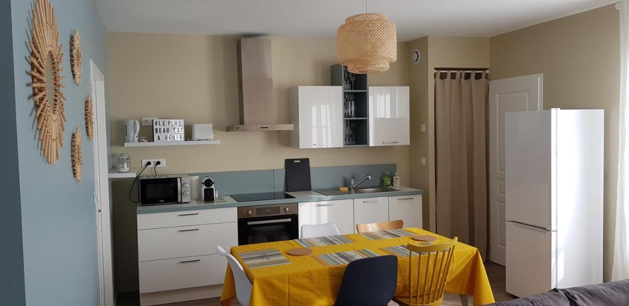 La Maison Virginie Appartements Climatises De 1 A 5 Pers Cosy Hyper Centre Cour Parking Linge Fibre Proximite Port Lac Canal Piscine Montargis Εξωτερικό φωτογραφία